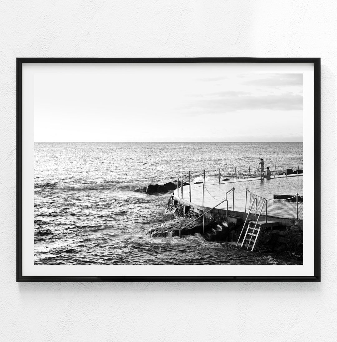 BRONTE BATHERS LANDSCAPE BLACK AND WHITE