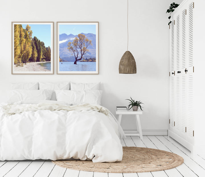 SET OF 2 - AUTUMN IN LAKE WANAKA, NEW ZEALAND