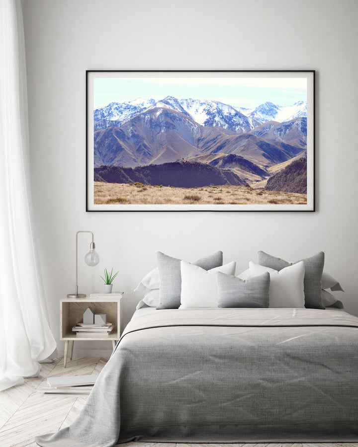 WOOLSHED CREEK HUT, SOUTHERN ALPS, NEW ZEALAND
