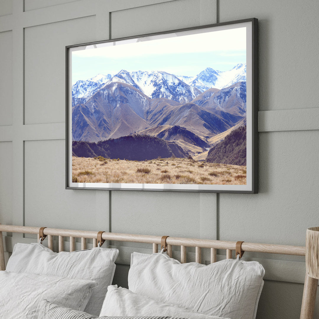 WOOLSHED CREEK HUT, SOUTHERN ALPS, NEW ZEALAND