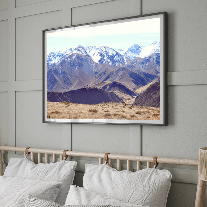 WOOLSHED CREEK HUT, SOUTHERN ALPS, NEW ZEALAND